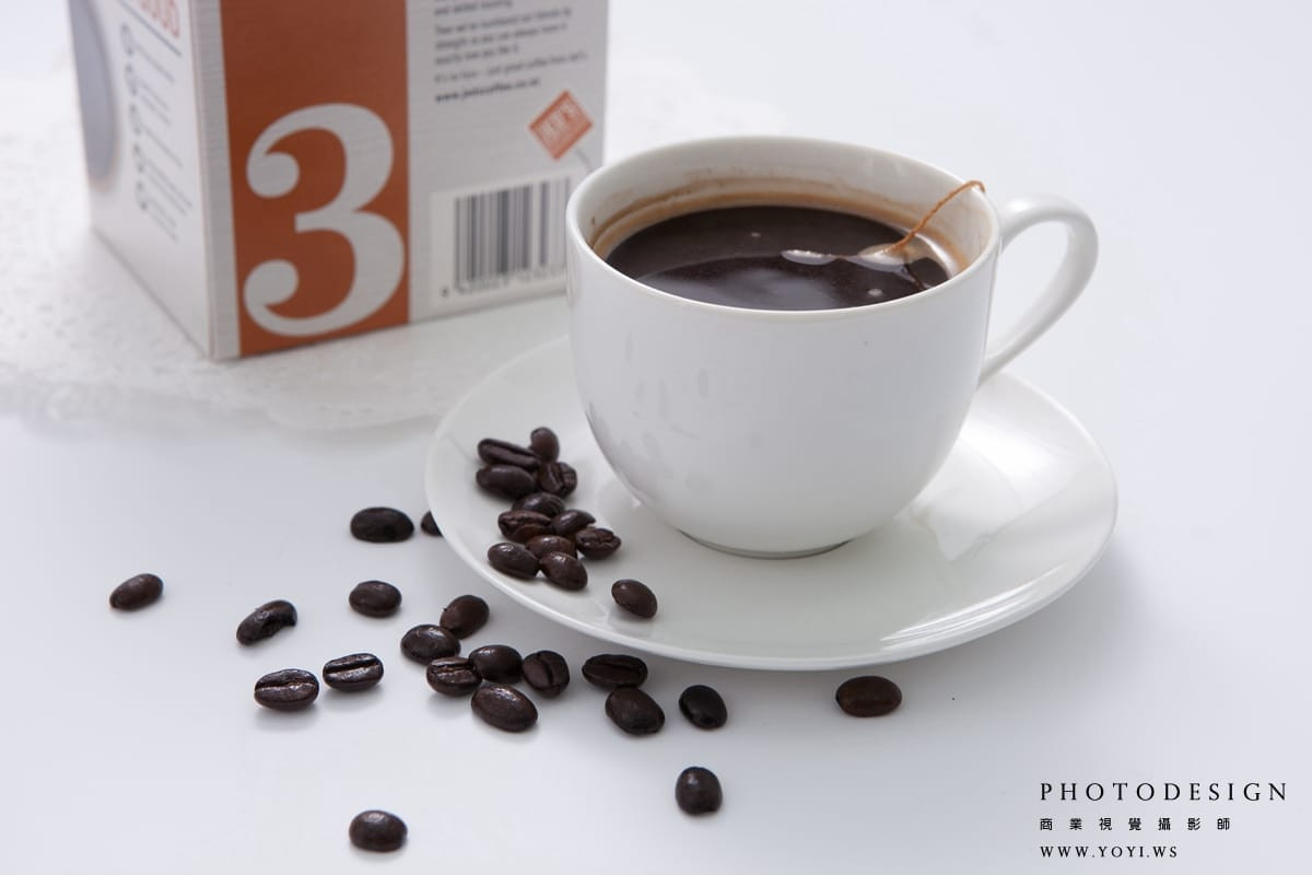 紐西蘭精品咖啡豆商業攝影 - 強調烘焙度與顆粒特寫，適用網拍主圖，台北