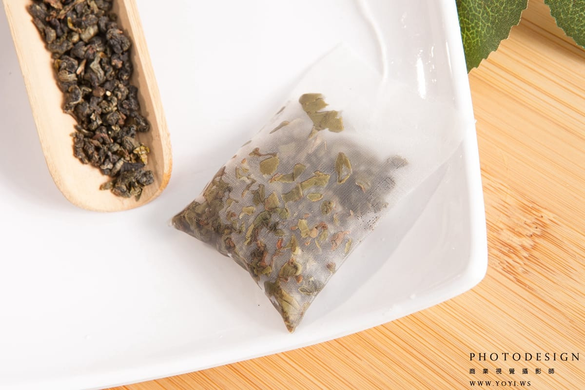 專業茶葉攝影師作品：呈現茶葉的細節與層次感，適用於雜誌宣傳。