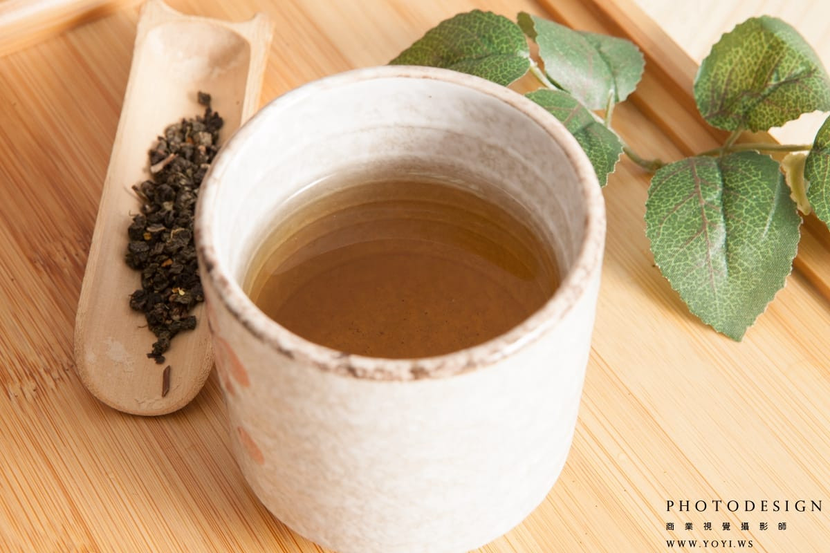 高階商業攝影服務：阿榮伯茗茶廣告宣傳照片，雜誌級修圖。