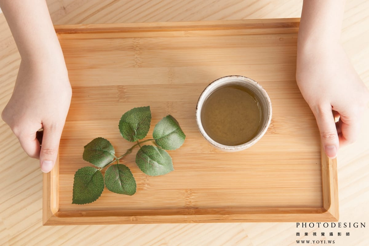 茶葉散裝與沖泡後攝影，呈現產品的真實狀態與優質特性。