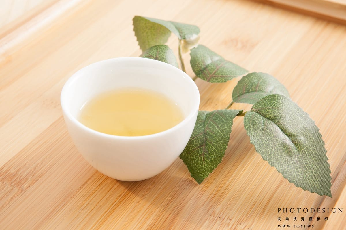 專業產品攝影師：阿榮伯茗茶網站視覺優化，高畫質攝影。
