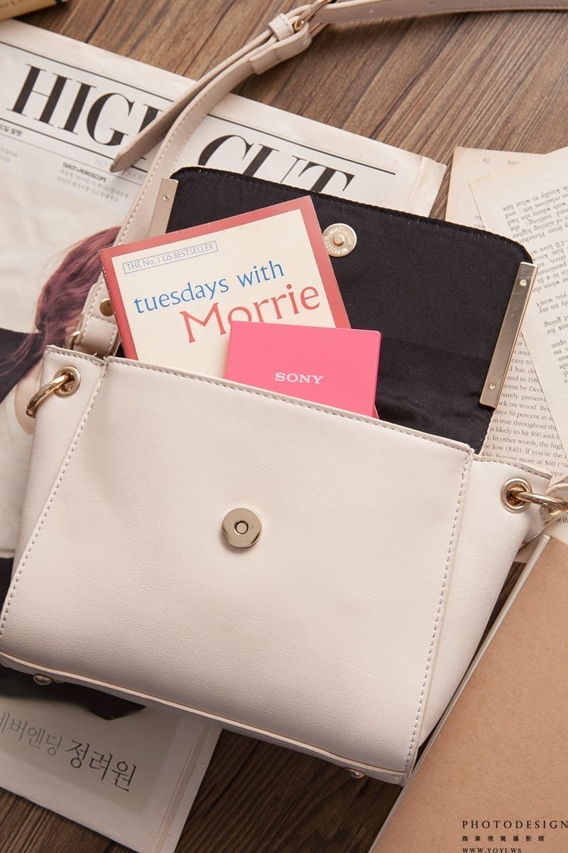 高品質包包攝影 - 晚宴包的奢華感靜物擺拍，適用型錄