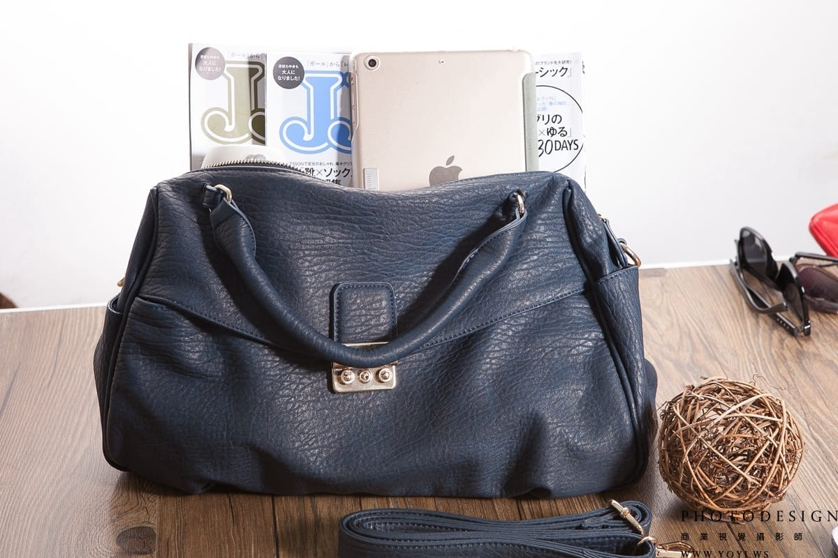 高雄女包攝影 - 皮革****手提包的提把與接縫工藝，高質感