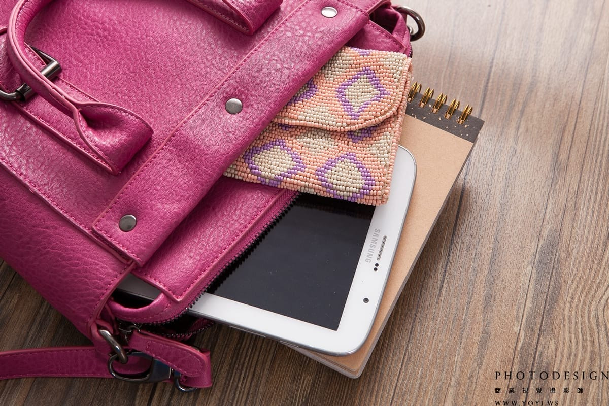 高質感包包攝影 - 多色系手提包的系列組合展示，台北