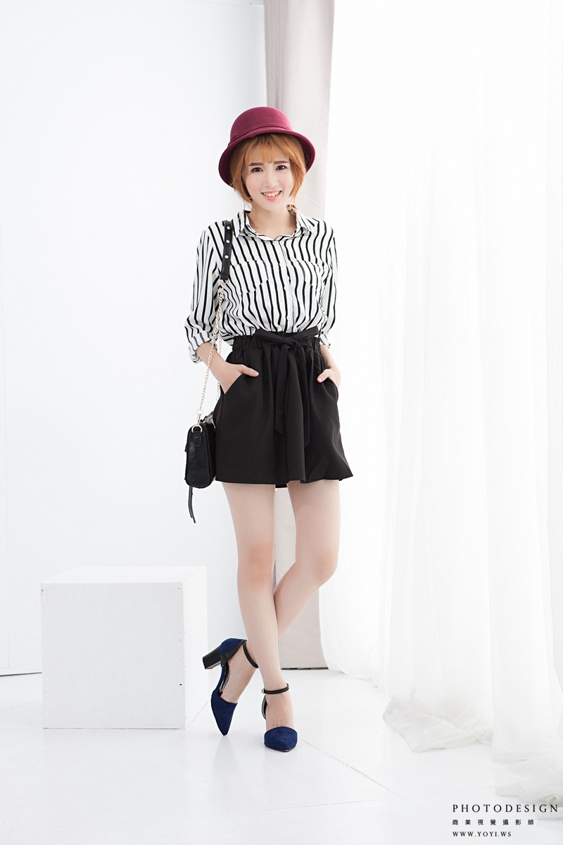 服飾商業攝影 - 寬鬆毛衣與百褶裙的日系風格，高質感