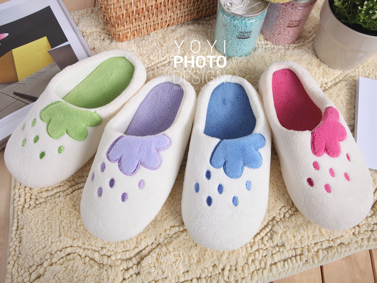 家居拖鞋攝影｜繽紛點點卡通造型家居拖鞋情境攝影｜ 25