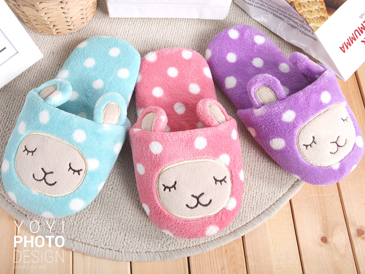 家居拖鞋攝影｜繽紛點點卡通造型家居拖鞋情境攝影｜ 39