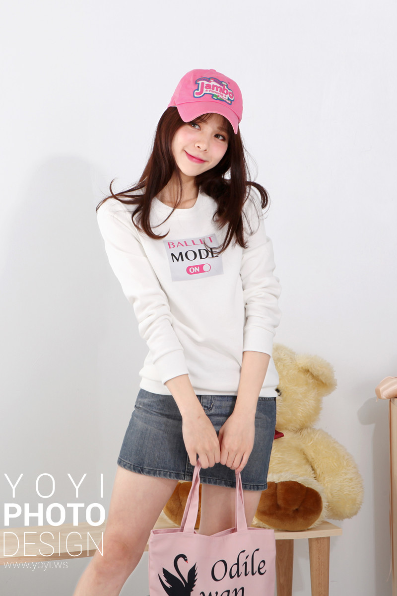 休閒活潑風女裝攝影 17