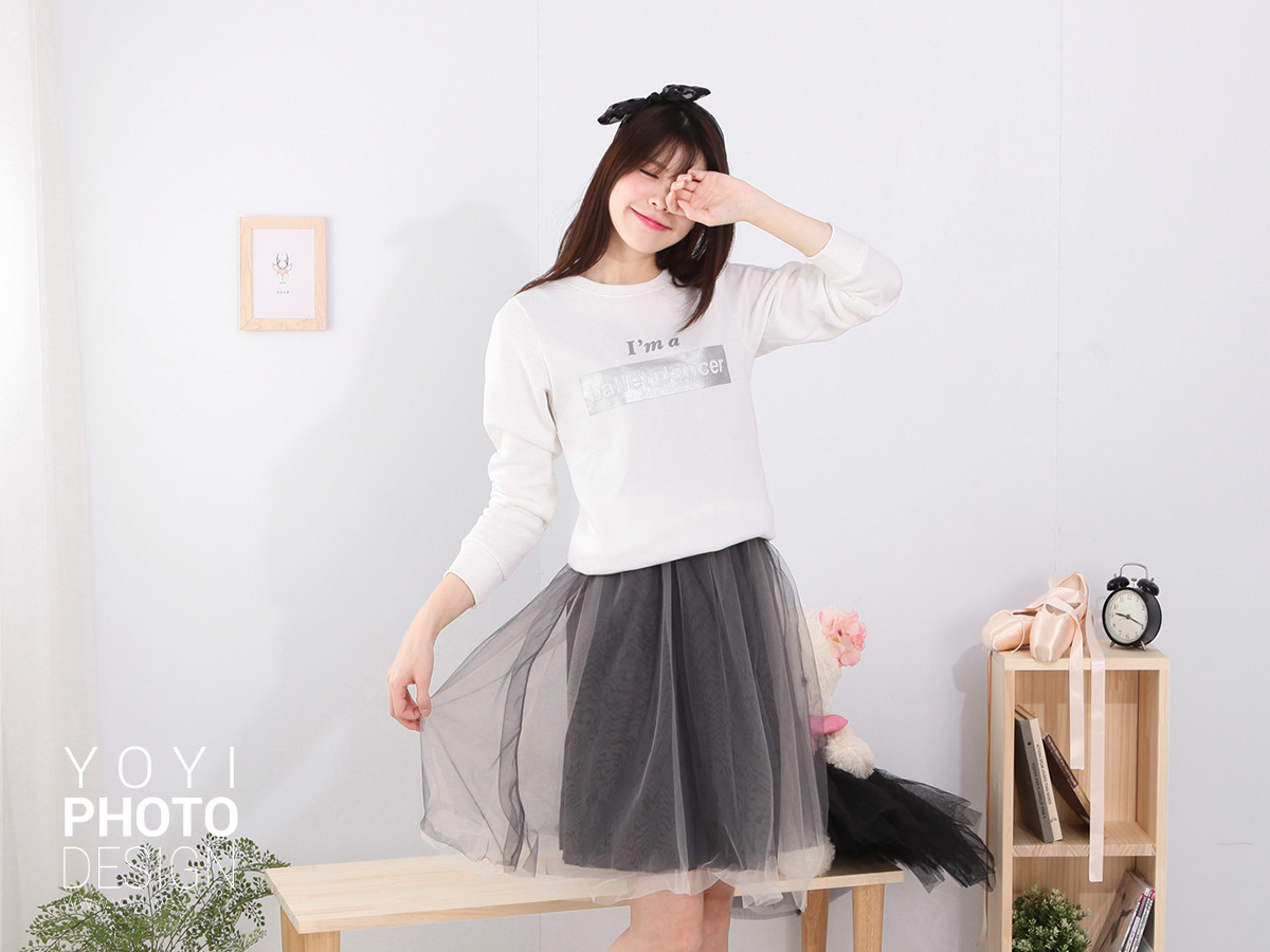 個性俏皮風格女裝攝影 13