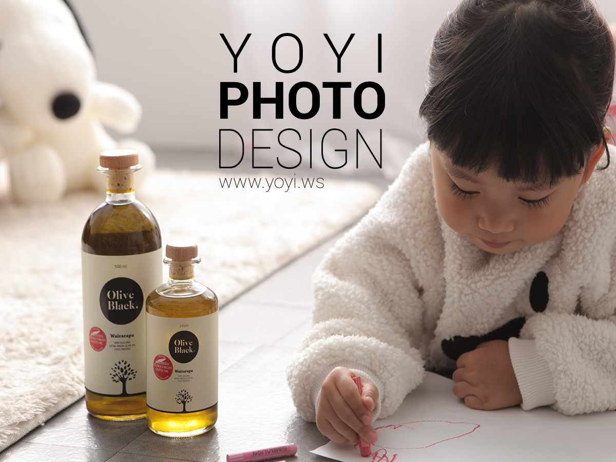 高階食用油攝影師作品：橄欖油情境式擺拍，專業修色處理與光影設計。