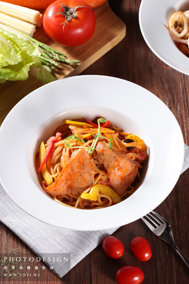 長青殼典美食攝影，精緻餐點擺盤與光影