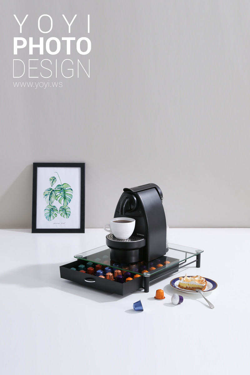 咖啡機產品特寫商業攝影，高階修圖與色彩校正，電器產品形象照。