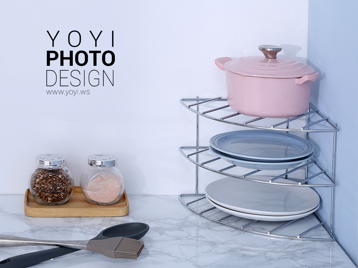 傢俱攝影：現代感置物架與展示架專業拍攝，適用於目錄與網站。