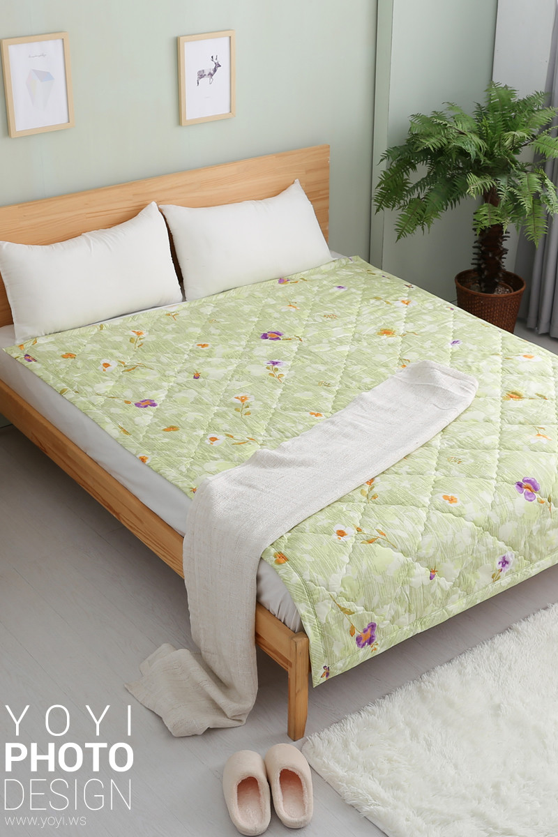 護頸、眼罩、護腰、暖肚圍、被子，遠紅外線保暖商品攝影 1