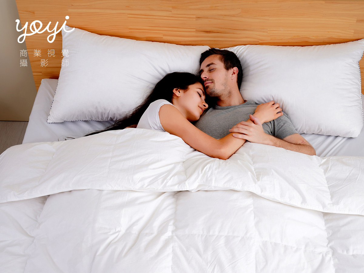 寢具商品攝影｜高品質純白羽絨被、床包組與極簡居家風格攝影 21