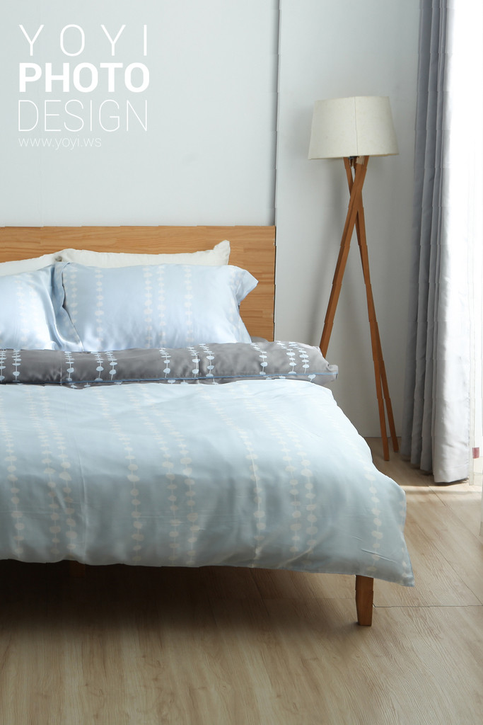 寢具商品攝影｜清爽色系印花床包組與自然採光居家風格攝影 1