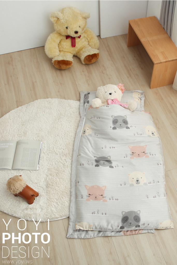 寢具商品攝影｜清爽色系印花床包組與自然採光居家風格攝影 29