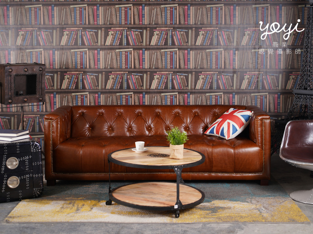 家具商品攝影｜純真年代經典紅色拉扣沙發與英式復古風格攝影 47