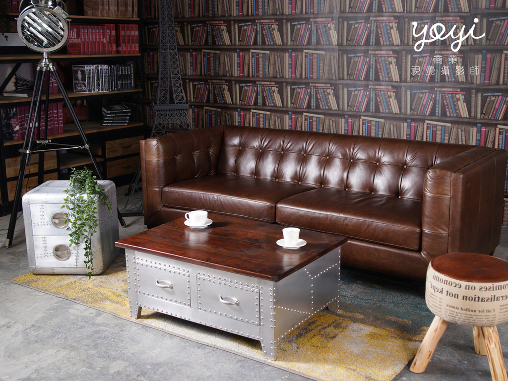 家具商品攝影｜純真年代經典紅色拉扣沙發與英式復古風格攝影 53