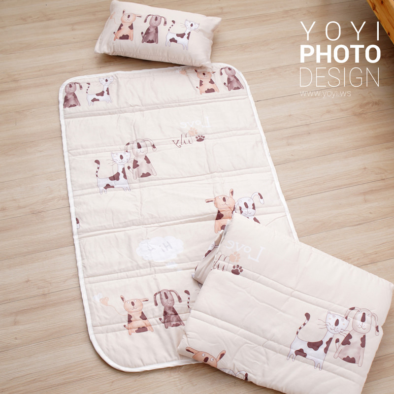 兒童寢具攝影｜粉紅童趣花卉圖騰涼被兒童熟睡情境攝影 13