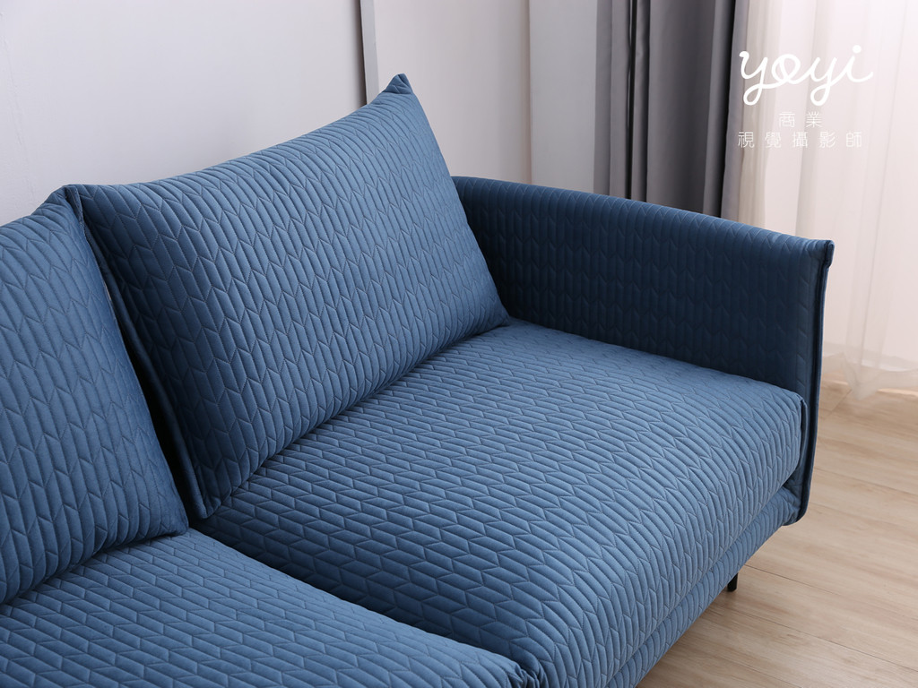 家具商品攝影｜現代風深綠絨面 L 型沙發與高質感居家空間攝影 51