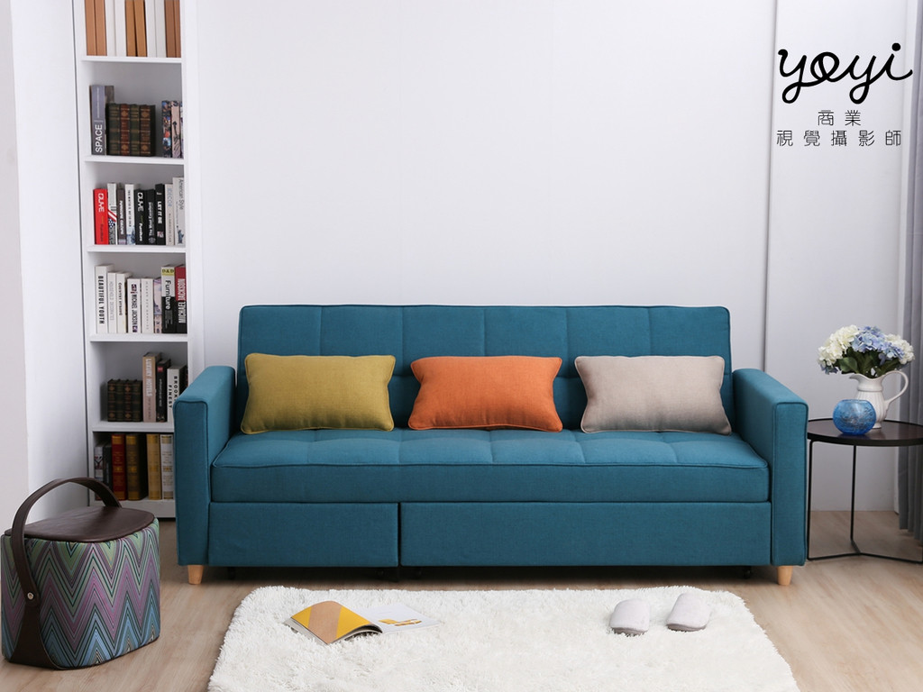 家具商品攝影｜現代風鮮紅 L 型布沙發與客廳空間美學攝影 1