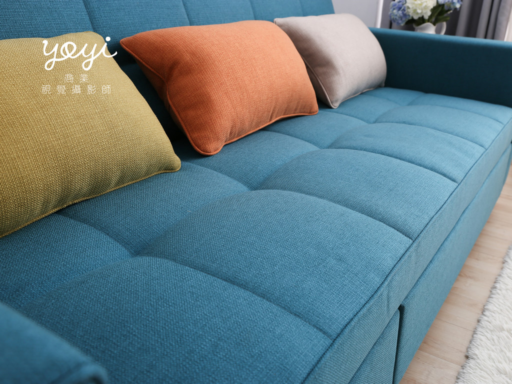 家具商品攝影｜現代風鮮紅 L 型布沙發與客廳空間美學攝影 33