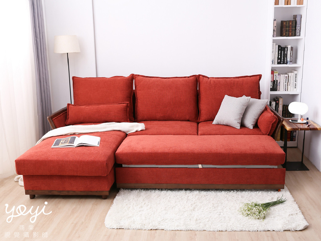 家具商品攝影｜現代風鮮紅 L 型布沙發與客廳空間美學攝影 65