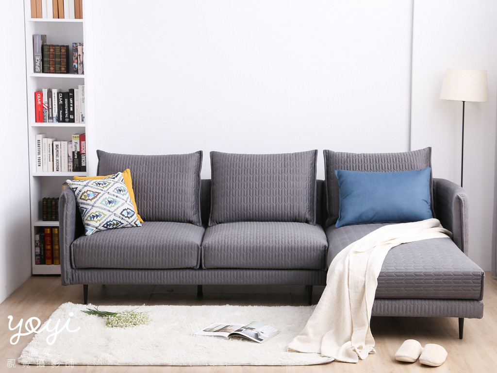 家具商品攝影｜現代風鮮紅 L 型布沙發與客廳空間美學攝影 75