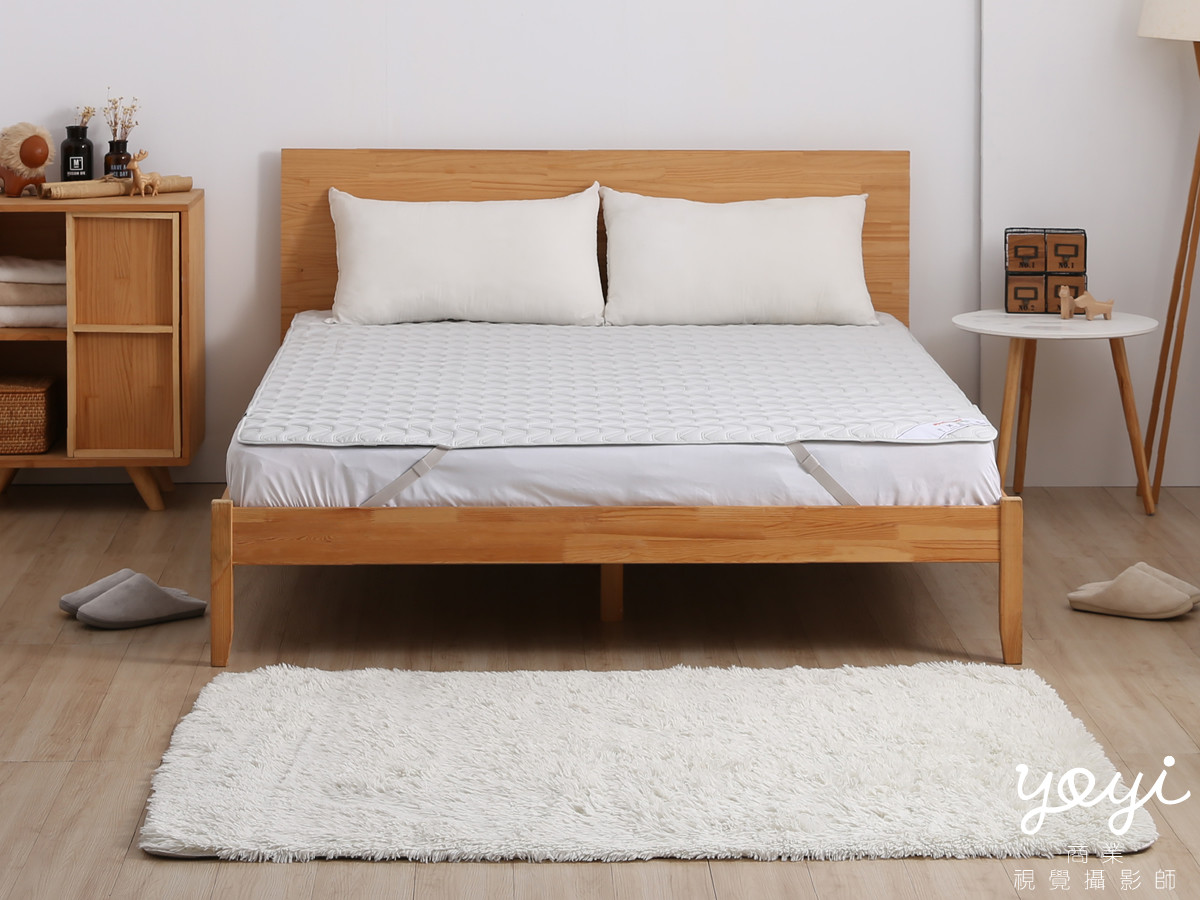 床墊商品攝影｜冬季保暖寢具、機能床墊與居家溫馨互動攝影 3