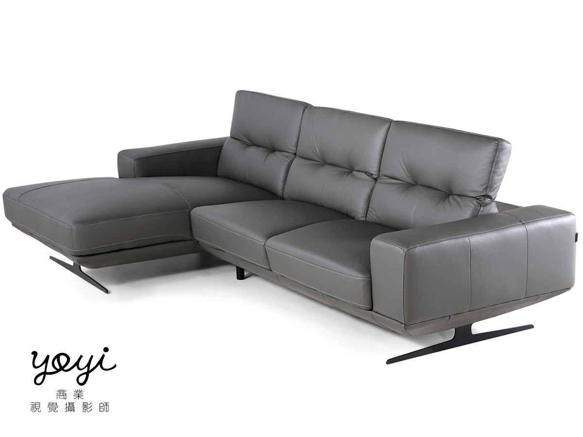 家具商品攝影｜現代極簡風 L 型沙發與明亮客廳空間視覺攝影 41