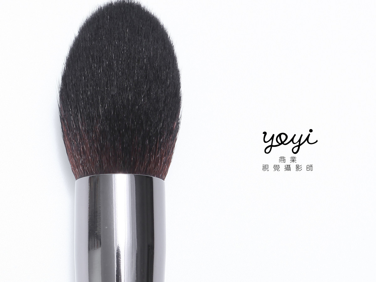 美妝商品攝影｜質感化妝刷具與專業彩妝配件視覺攝影 13