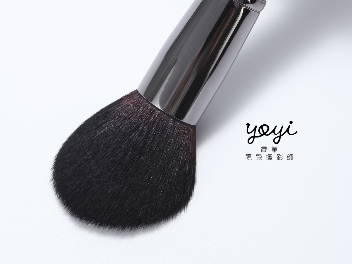 美妝商品攝影｜質感化妝刷具與專業彩妝配件視覺攝影 15