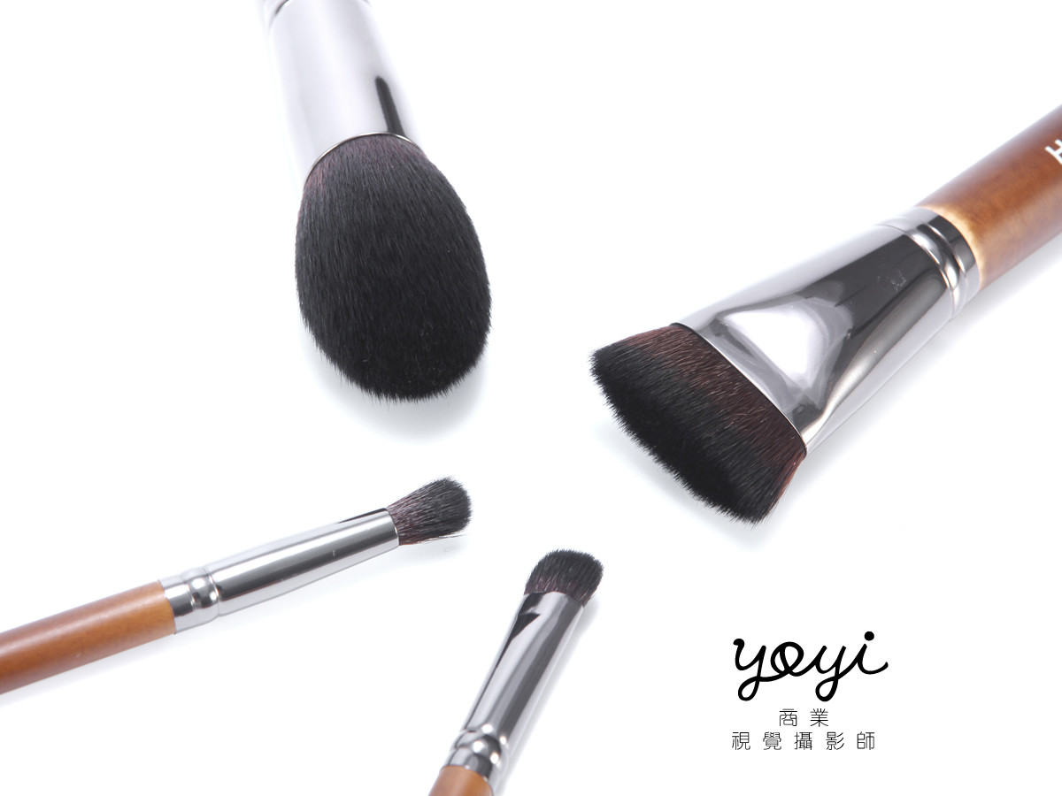 美妝商品攝影｜質感化妝刷具與專業彩妝配件視覺攝影 17