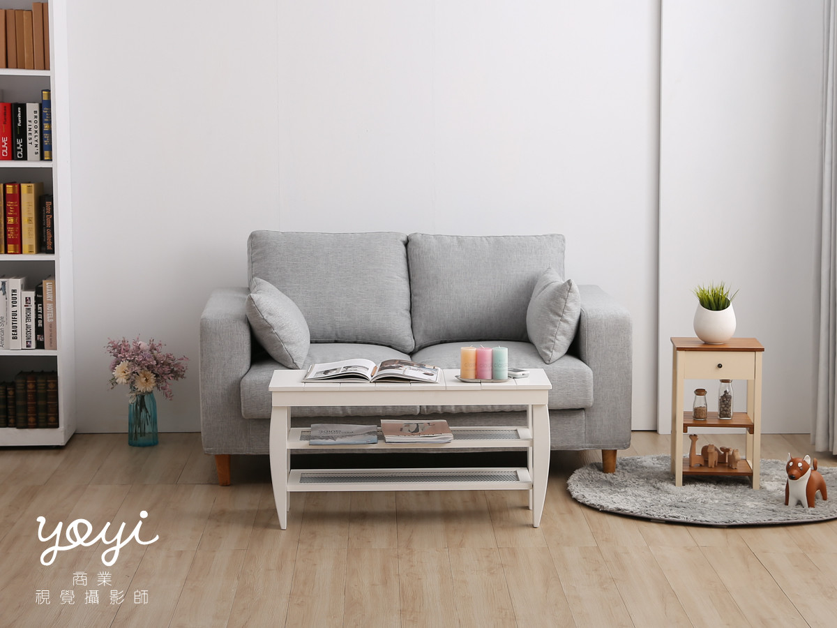 家具商品攝影｜舜由居家灰系布沙發與現代簡約風格情境攝影 1