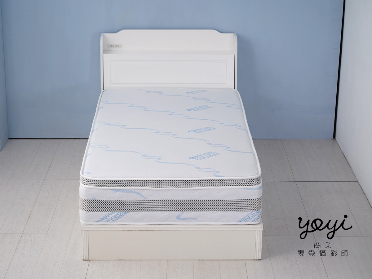 家具商品攝影｜金優德白色木質兒童雙層床架與溫馨臥室空間攝影 31