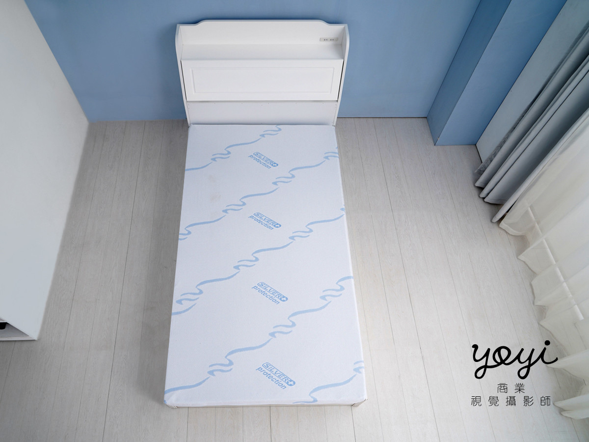 家具商品攝影｜金優德白色木質兒童雙層床架與溫馨臥室空間攝影 35