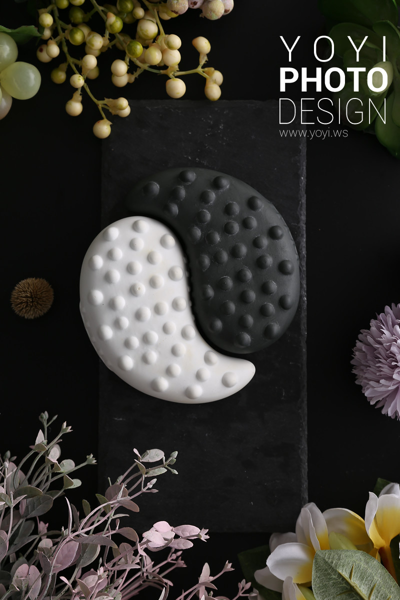 美妝保養品攝影｜質感深色精華液與紫色乾燥花美感視覺攝影 21