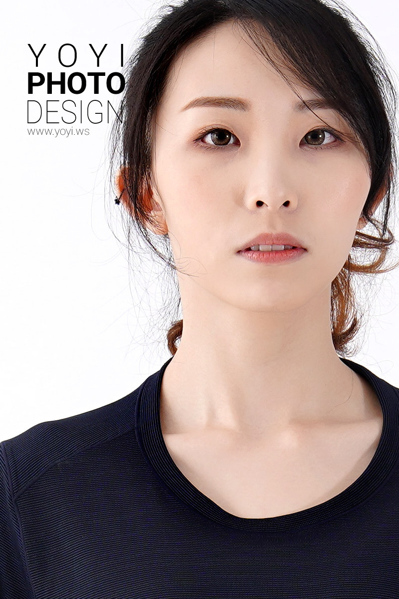 服飾攝影｜機能性石墨烯 T-shirt 與男女休閒服飾模特兒情境攝影 7