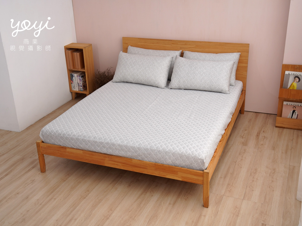 寢具商品攝影｜高級金色調緞面雙人床包組居家風格攝影 17