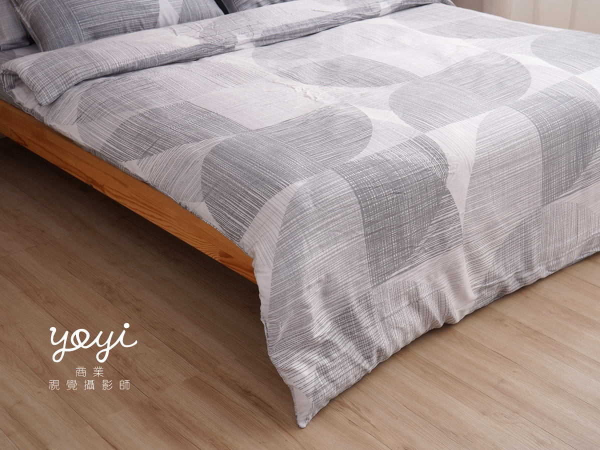 寢具商品攝影｜高級金色調緞面雙人床包組居家風格攝影 61