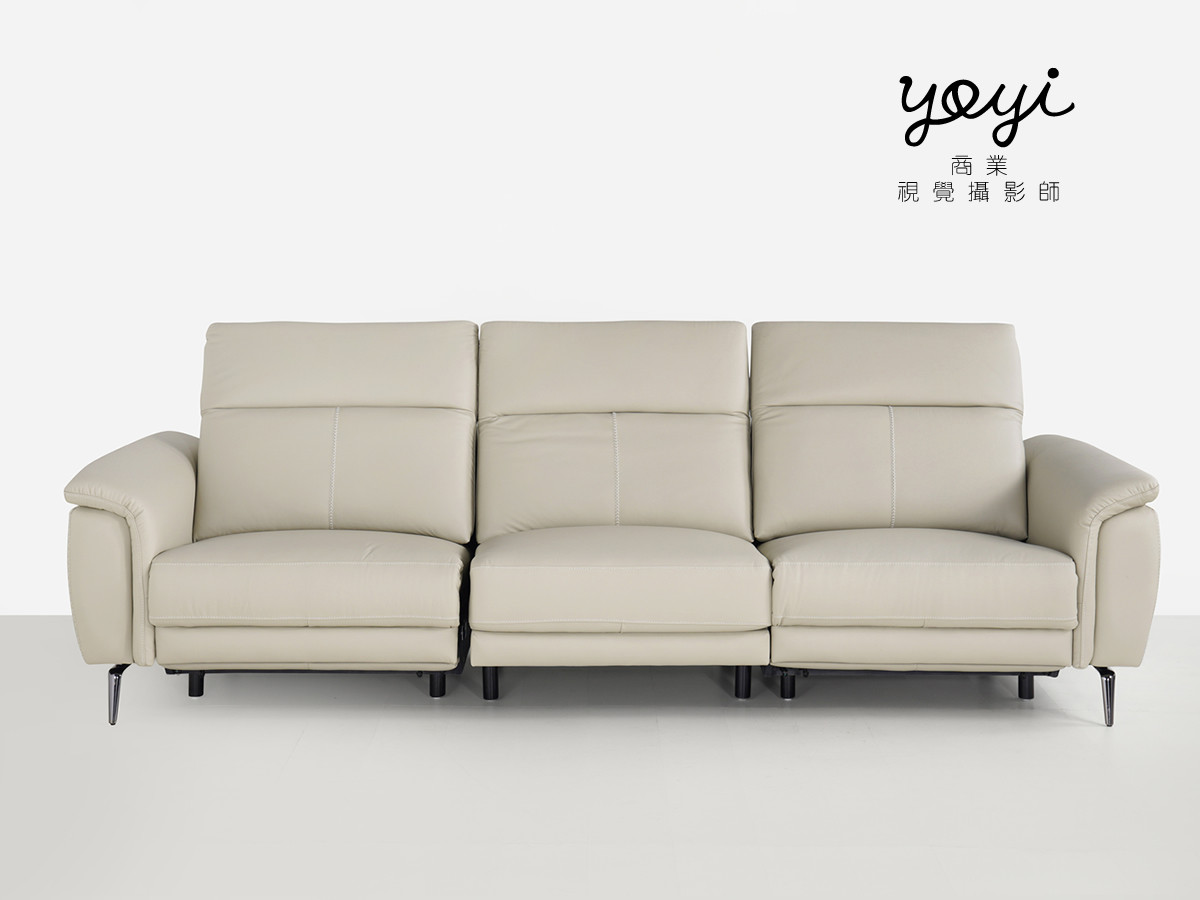 家具商品攝影｜現代風簡約米色沙發與居家客廳空間攝影 1
