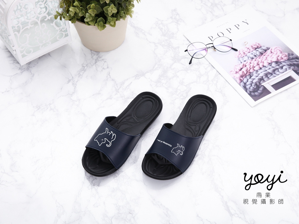室內鞋履攝影｜灰系格子與格紋質感室內拖鞋攝影｜太松 15