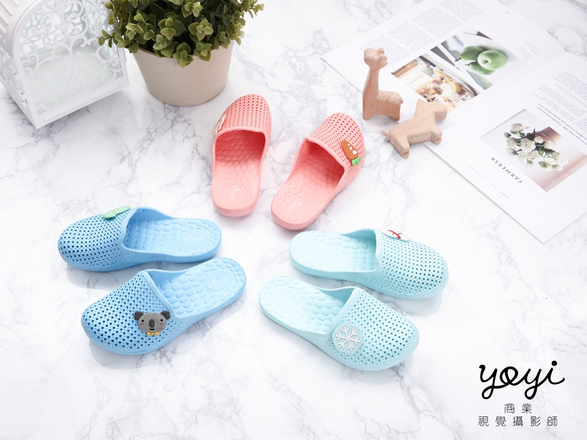 室內鞋履攝影｜灰系格子與格紋質感室內拖鞋攝影｜太松 21
