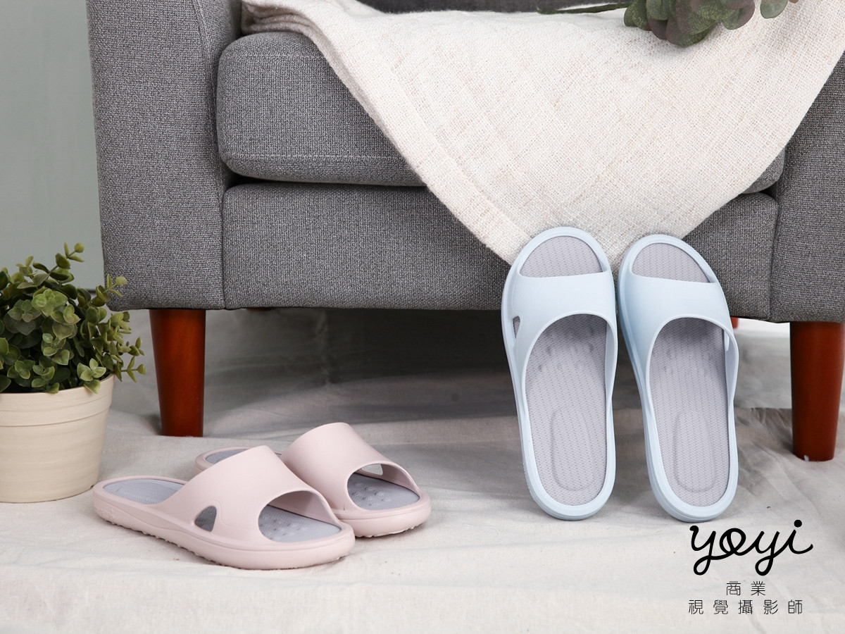 室內鞋履攝影｜灰系格子與格紋質感室內拖鞋攝影｜太松 59