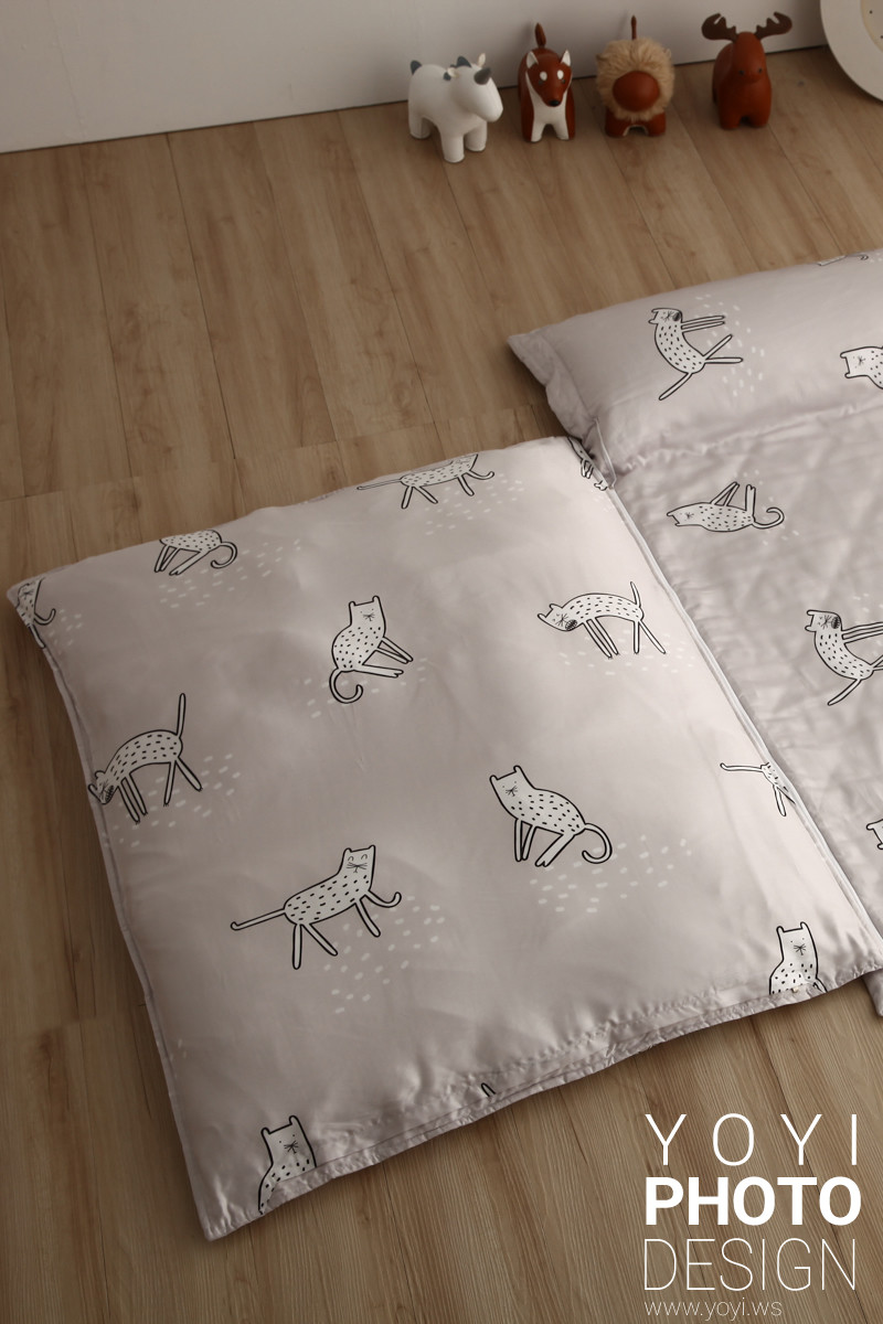 寢具商品攝影｜白藍配色簡約風格雙人床包組居家情境攝影 109