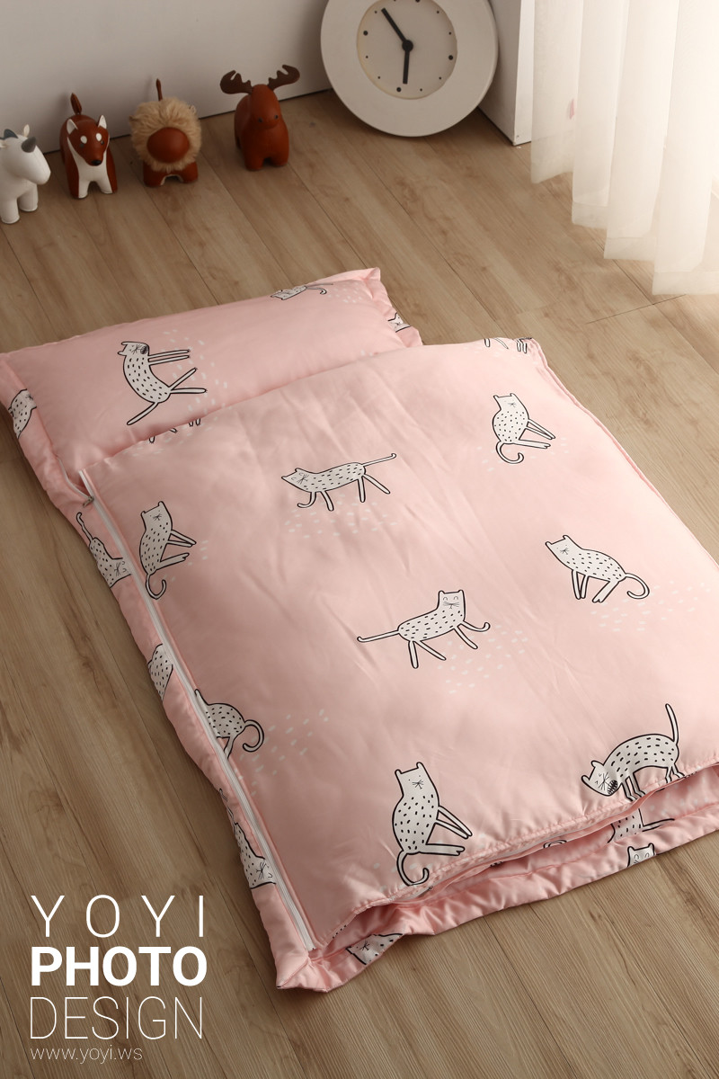 寢具商品攝影｜白藍配色簡約風格雙人床包組居家情境攝影 117