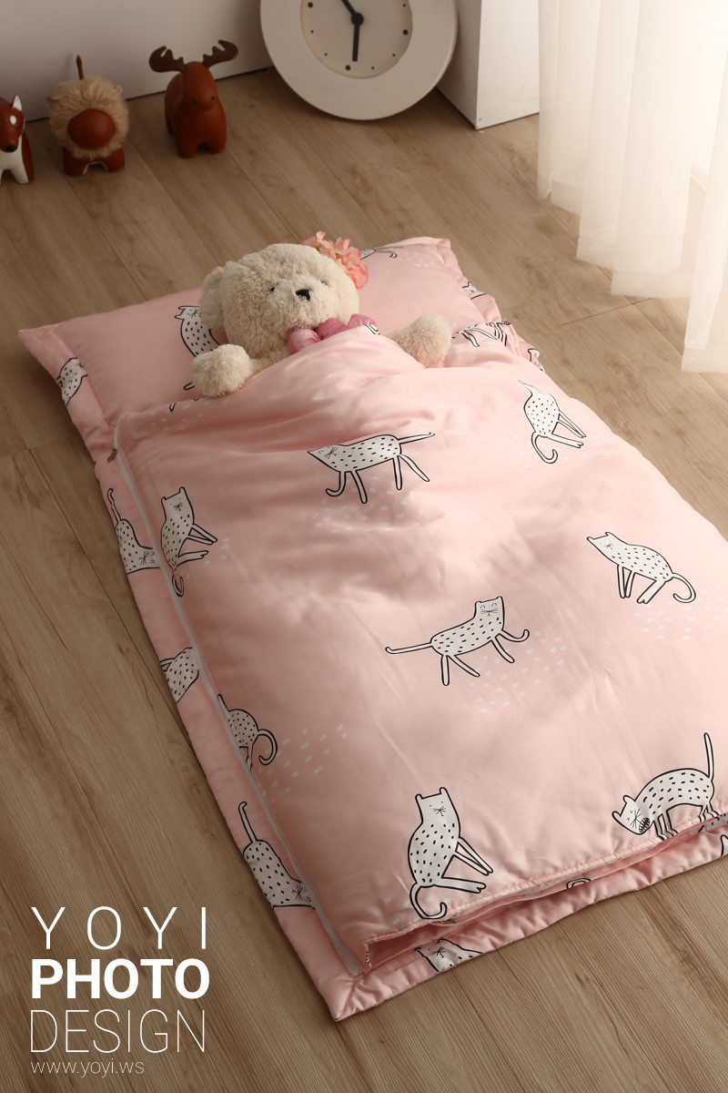 寢具商品攝影｜白藍配色簡約風格雙人床包組居家情境攝影 121