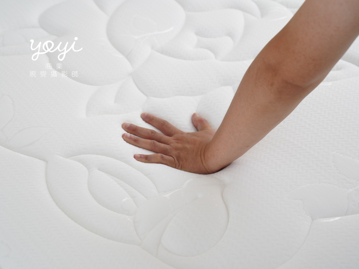家具商品攝影｜質感白色雙人床架與臥室家具空間攝影｜金優德 67