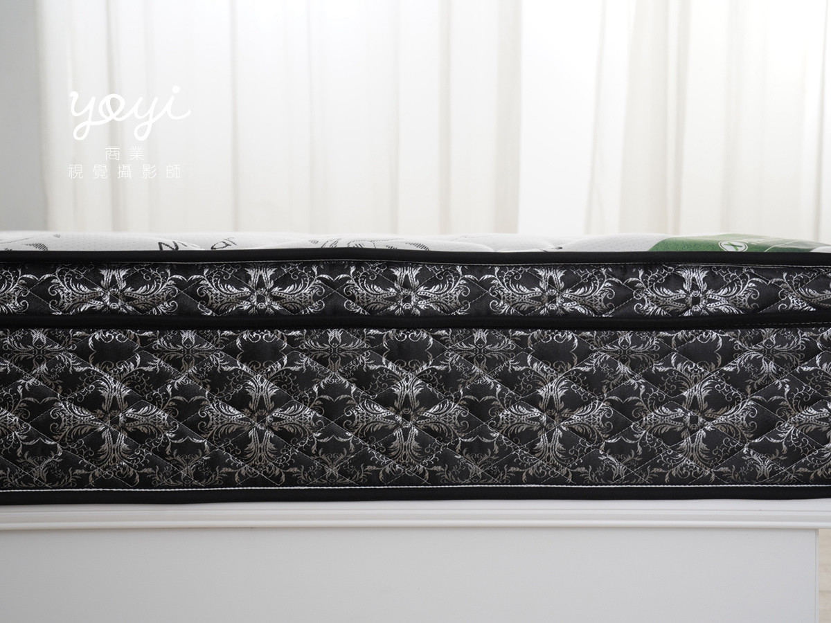 家具商品攝影｜質感白色雙人床架與臥室家具空間攝影｜金優德 73